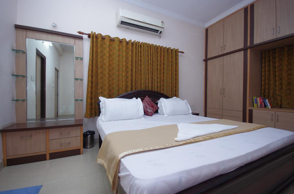 Hotel Horizon Residency Haydarabad Oda fotoğraf